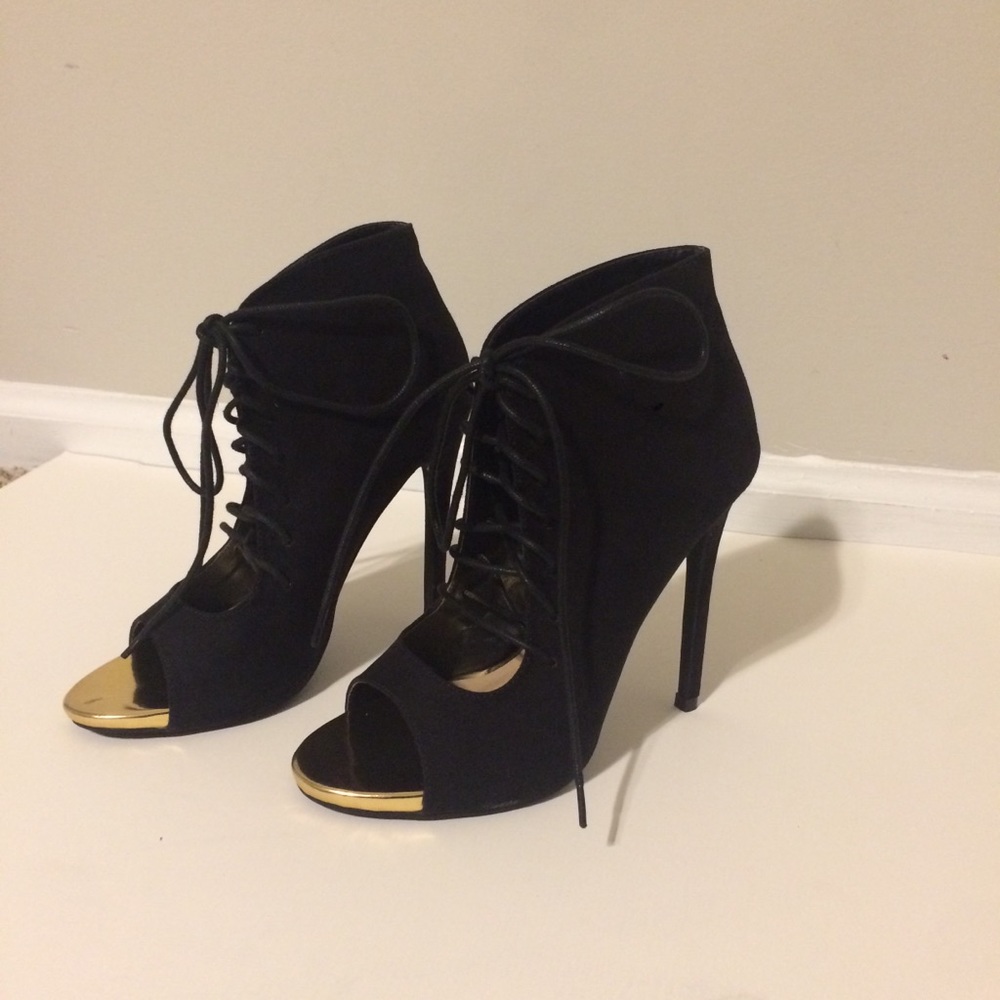 Liliana Peep Toe Booties